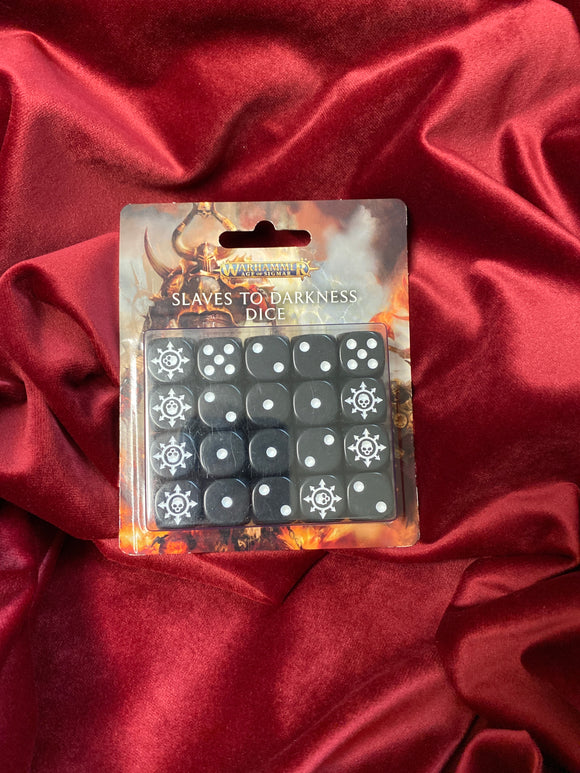 83-05 Slaves to Darkness Dice Set