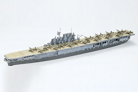 1/700 Hornet Aircraft Carrier